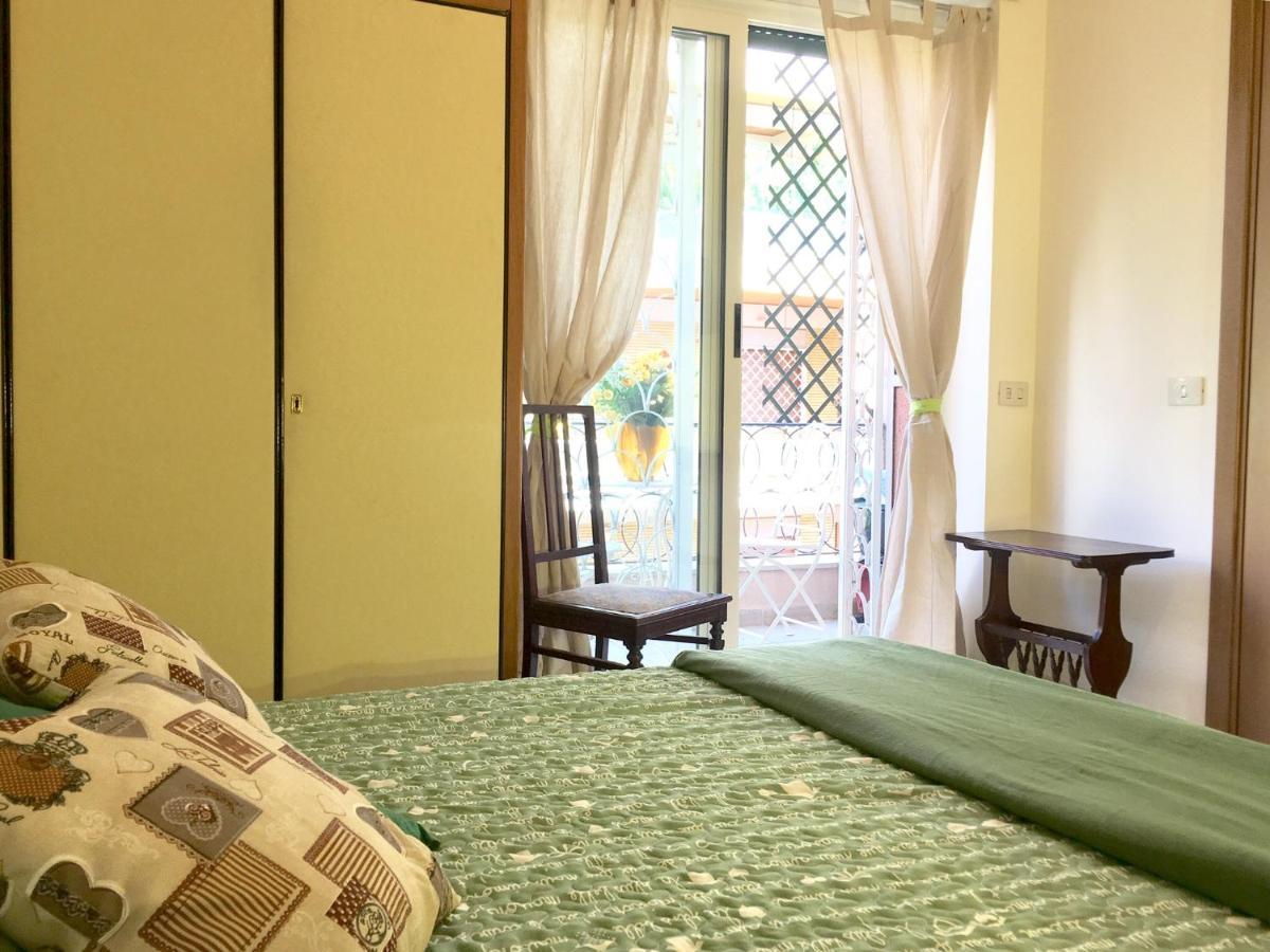 Valla18 Guesthouse Roma Esterno foto